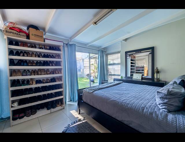 4 BEDROOM FREESTANDING FOR SALE IN BEACON BAY